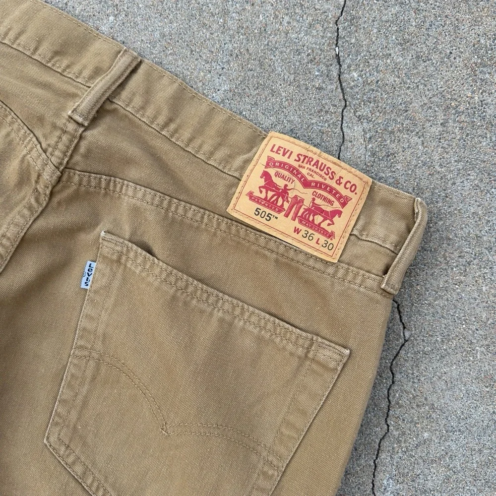Levi's 505 Men's 36x30 Light Brown Straight Leg Jeans Regular Fit Caraway Twill